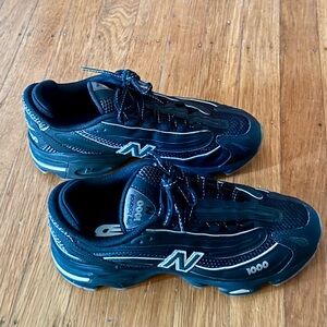 New Balance 1000 black and silver